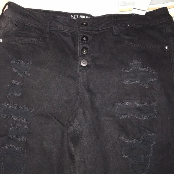 No boundaries relax fit black button fly jeans NWT - Picture 2 of 8